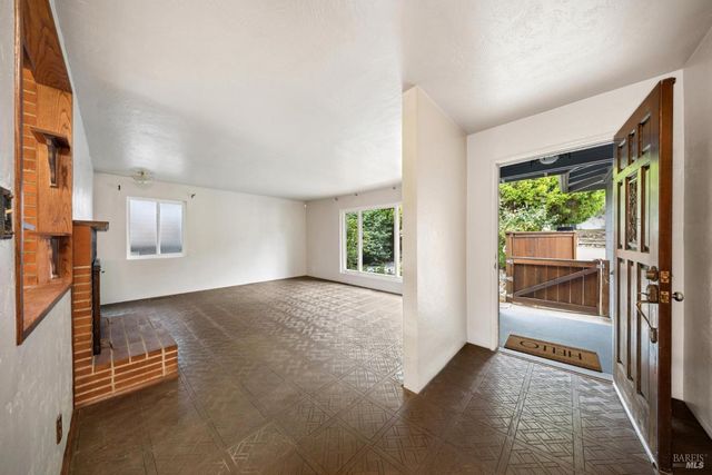 $1,100,000 | 6 Madrona Street, San Rafael, CA 94901