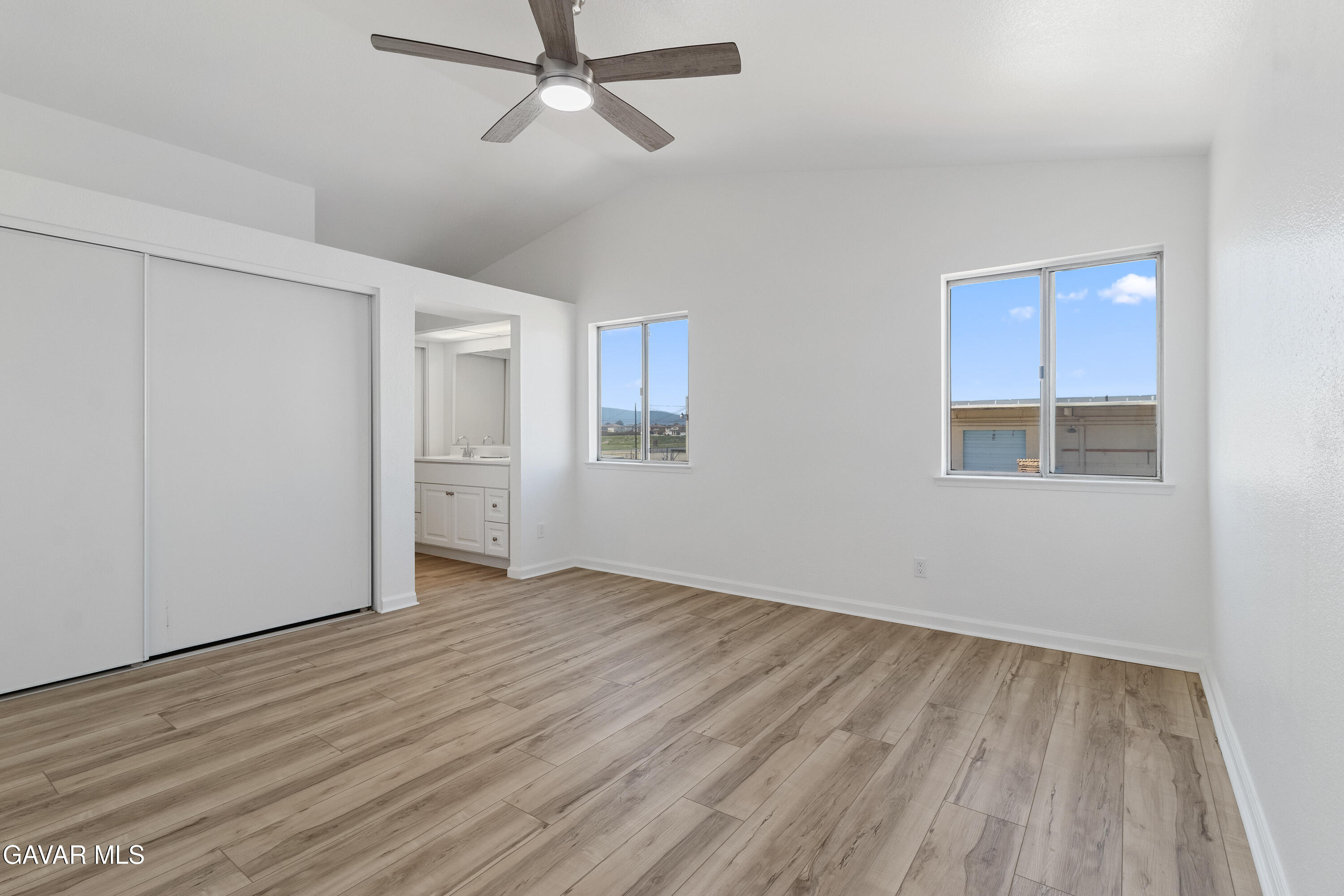 45221 Calico Street Lancaster, CA 93535 - Photo 28 of 38 Bedroom primary-1