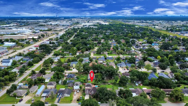 $525,000 | 11023 Maize Lane, Houston, TX 77041