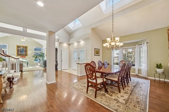 $1,195,000 | 47 Gatehouse Road, Bedminster, NJ 07921