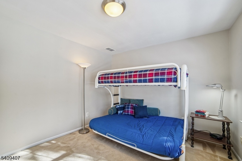 47 Gatehouse Road Bedminster, NJ 07921 - Photo 30 of 45