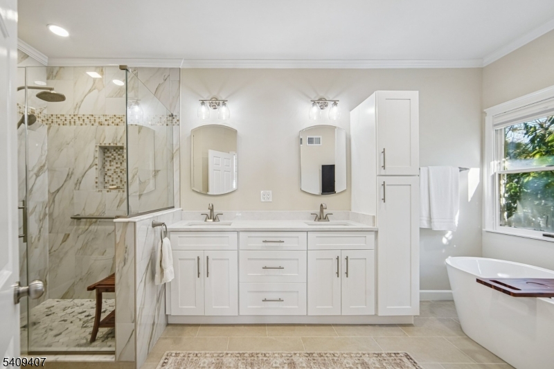 47 Gatehouse Road Bedminster, NJ 07921 - Photo 34 of 45