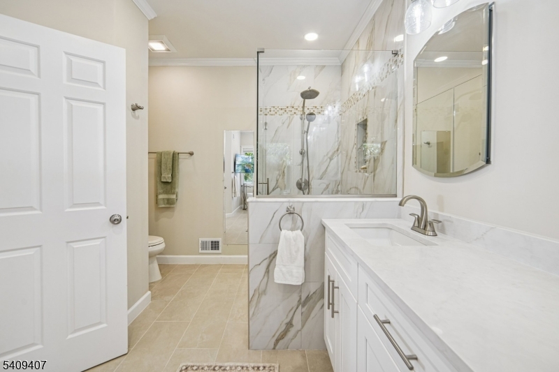 47 Gatehouse Road Bedminster, NJ 07921 - Photo 36 of 45