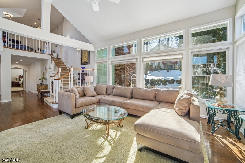 47 Gatehouse Road Bedminster, NJ 07921 - Photo 7 of 45