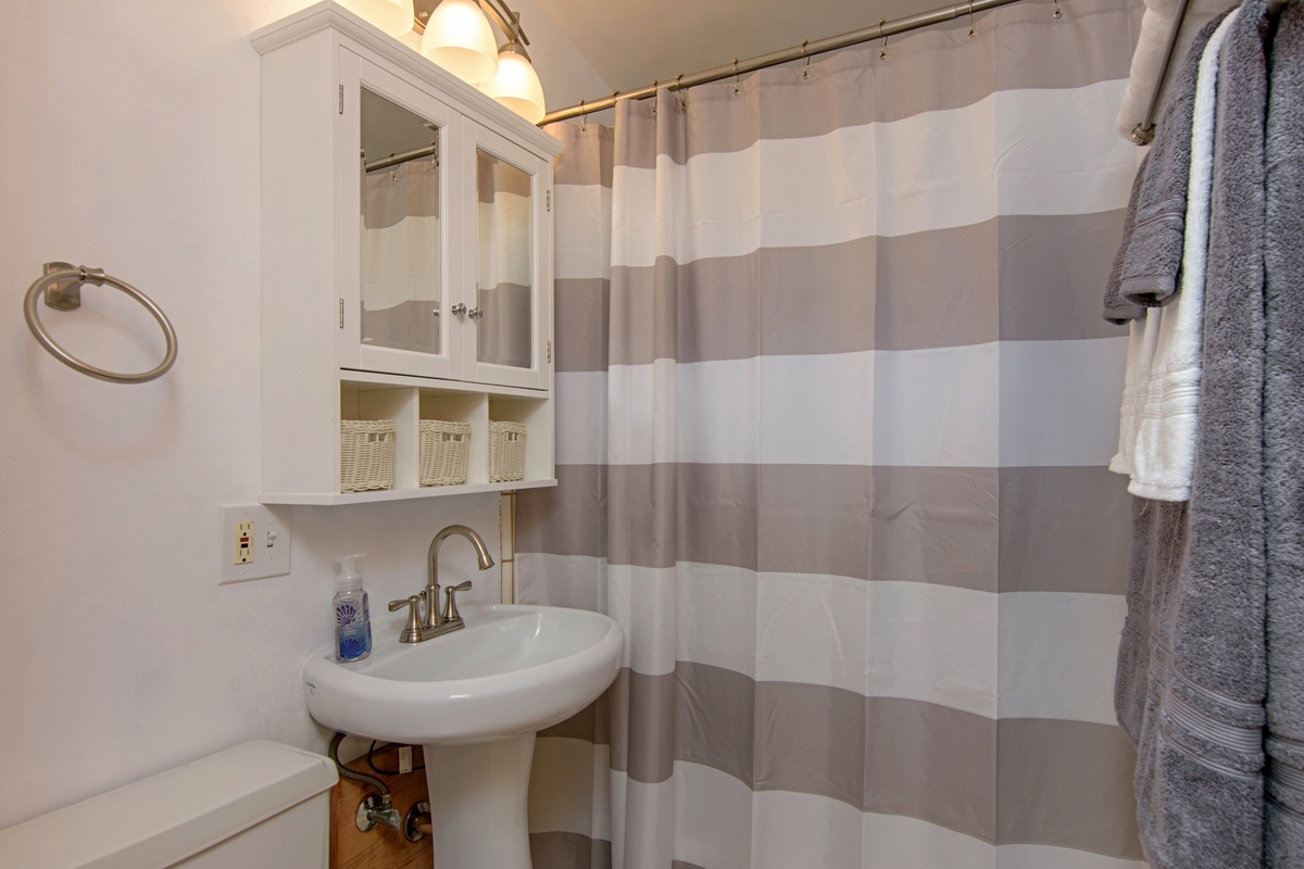 320 Santa Clara Drive Vista, CA 92083 - Photo 16 of 25