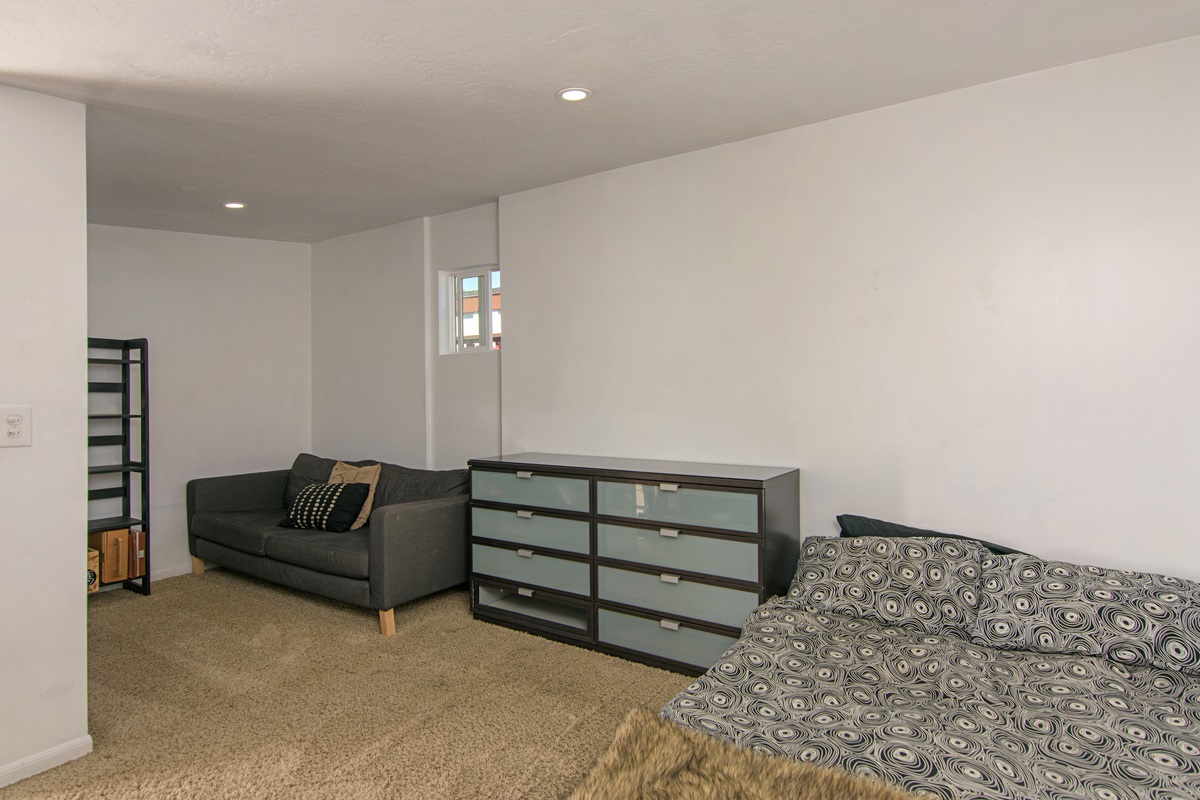 320 Santa Clara Drive Vista, CA 92083 - Photo 17 of 25