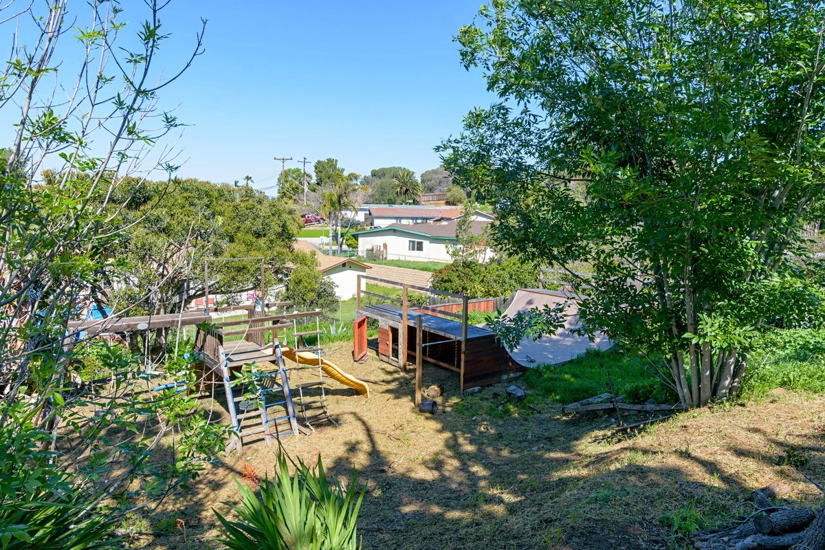 320 Santa Clara Drive Vista, CA 92083 - Photo 22 of 25