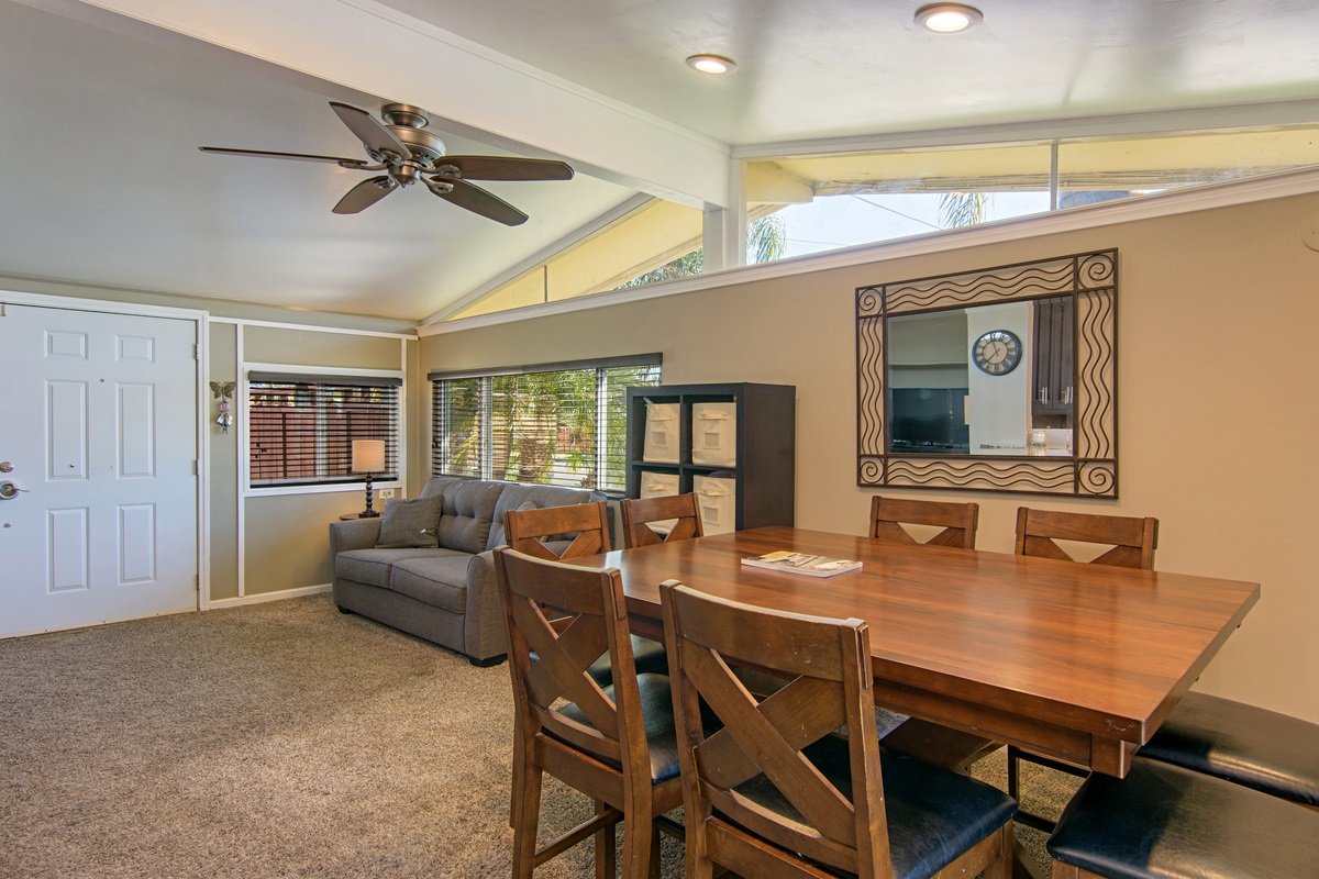 320 Santa Clara Drive Vista, CA 92083 - Photo 5 of 25