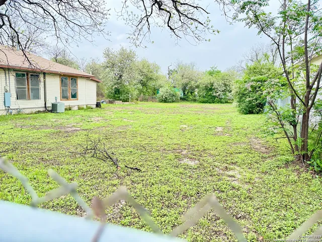 $130,000 | 714 Sherman, San Antonio, TX 78202