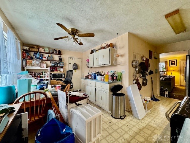 4147 Wagner Road Dayton, OH 45440 - Photo 14 of 41 Breakfast room / Galley kitchen