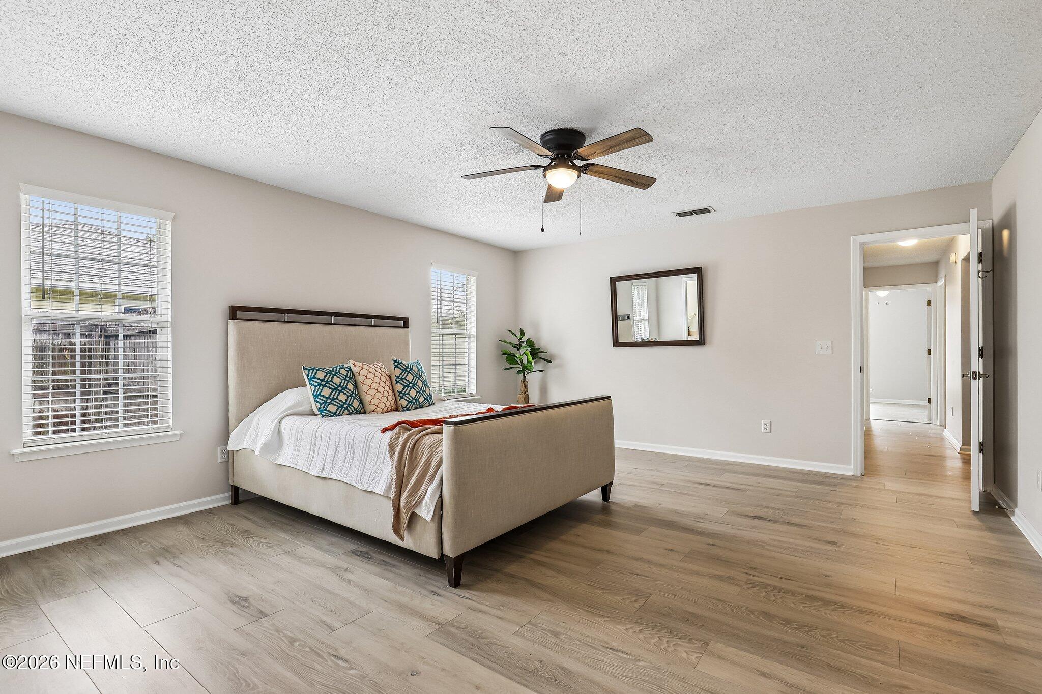 7180 Ridgeglen Court Jacksonville, FL 32216 - Photo 23 of 53 Primary Bedroom