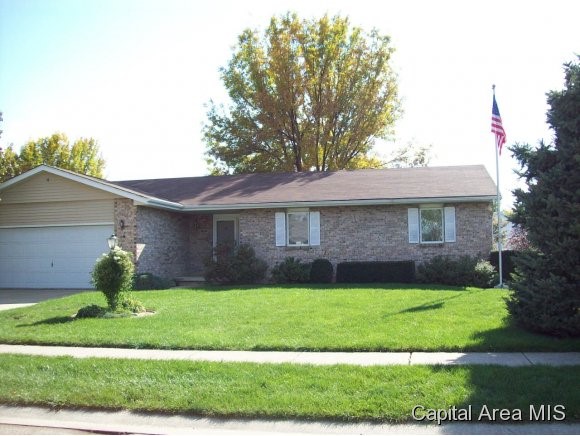 4094 Hyacinth Drive Springfield, IL 62711 - Photo 1 of 6 Gallery Image 1