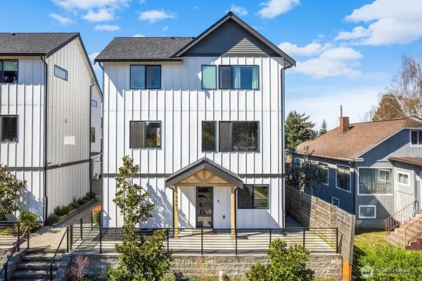 $960,000 | 8451 18th Avenue Southwest, Seattle, WA 98106