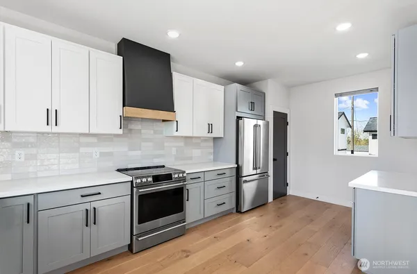 $960,000 | 8451 18th Avenue Southwest, Seattle, WA 98106