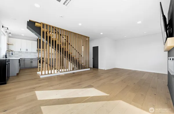 $960,000 | 8451 18th Avenue Southwest, Seattle, WA 98106