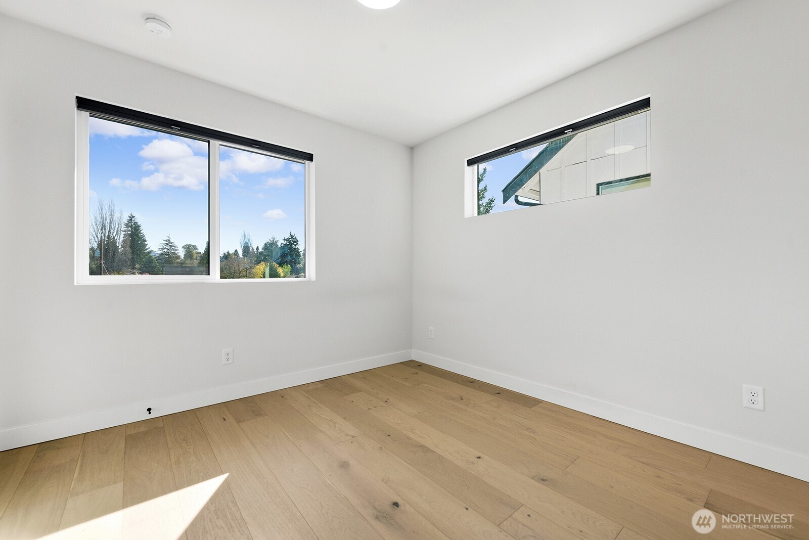 8451 18th Avenue Southwest Seattle, WA 98106 - Photo 28 of 39