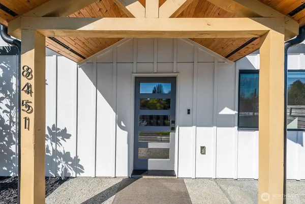 $960,000 | 8451 18th Avenue Southwest, Seattle, WA 98106