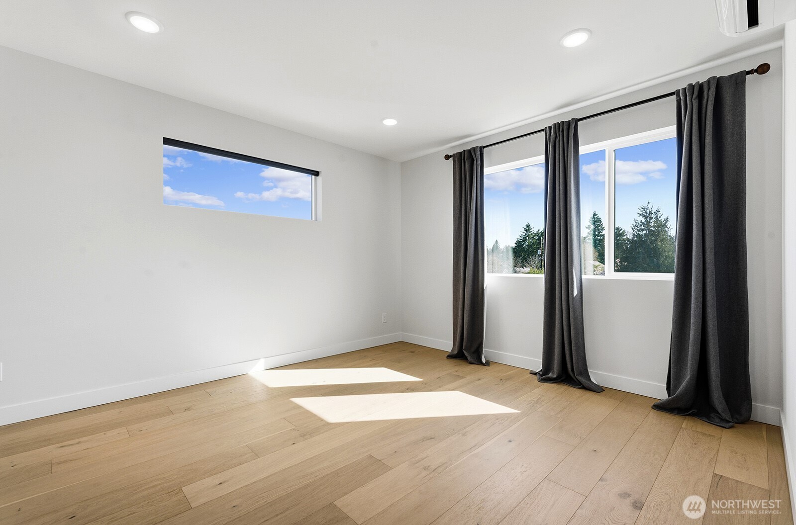 8451 18th Avenue Southwest Seattle, WA 98106 - Photo 33 of 39