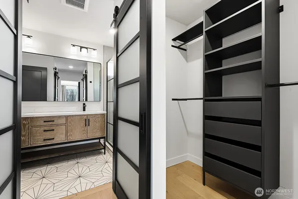 $960,000 | 8451 18th Avenue Southwest, Seattle, WA 98106