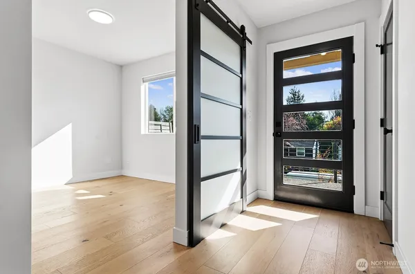 $960,000 | 8451 18th Avenue Southwest, Seattle, WA 98106