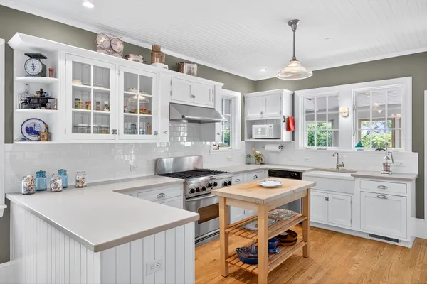 $3,950,000 | 27 Fishermans Road, Truro, MA 02666