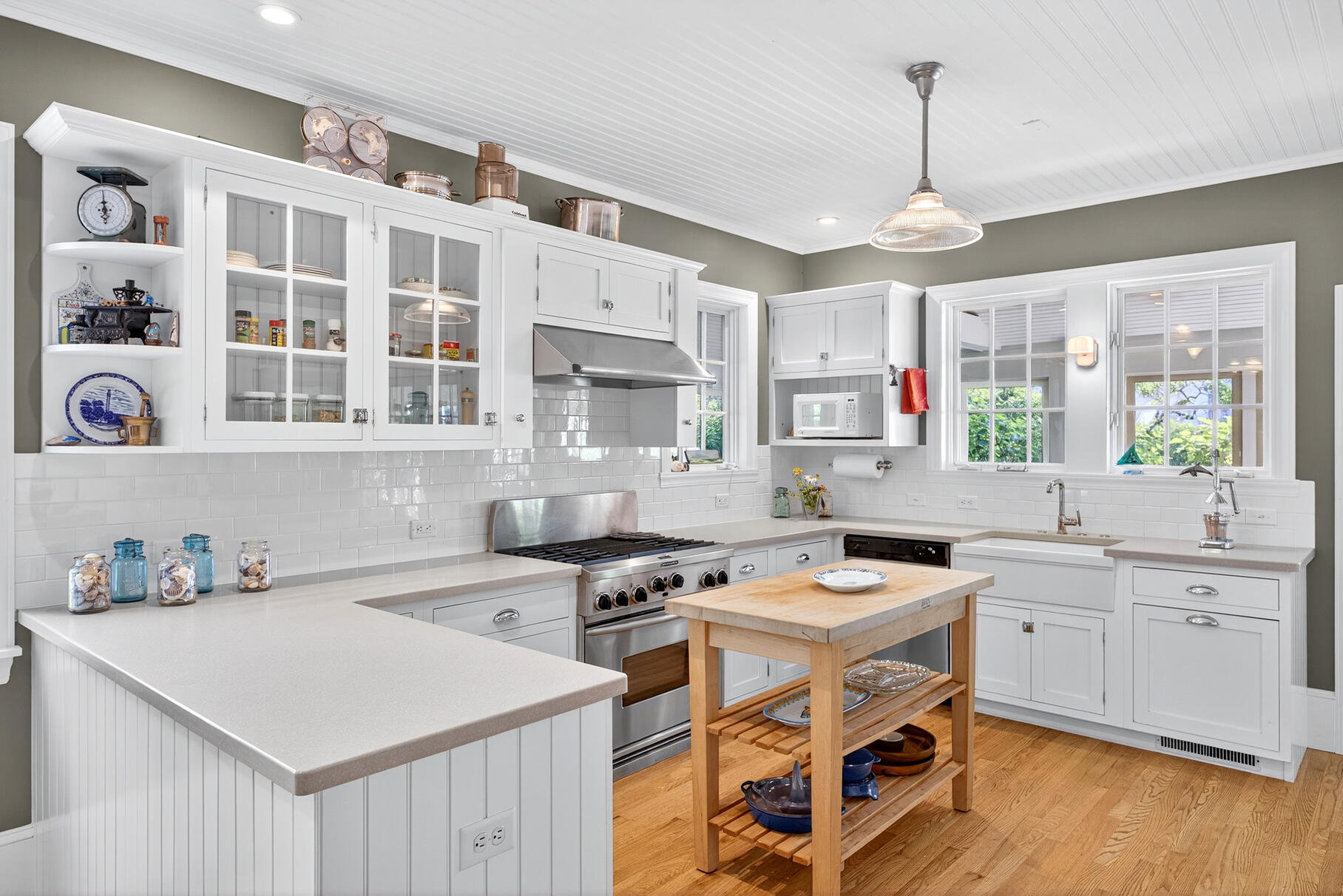 27 Fishermans Road Truro, MA 02666 - Photo 14 of 44 .