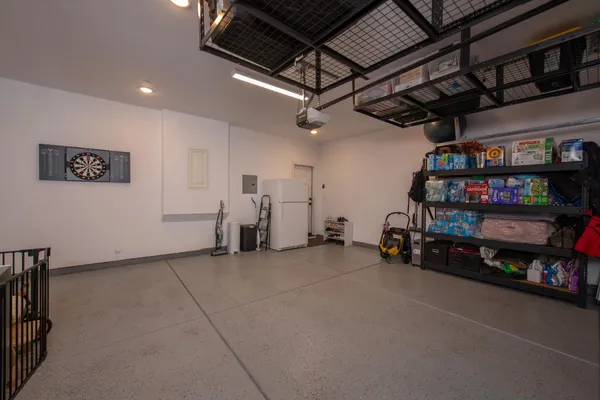 $439,900 | 998 Ponderosa Way West, Madera, CA 93636