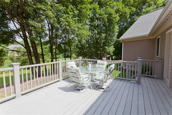 7 Sanderson Road Lexington, MA 02420 - Photo 8 of 13 Gallery Image 8