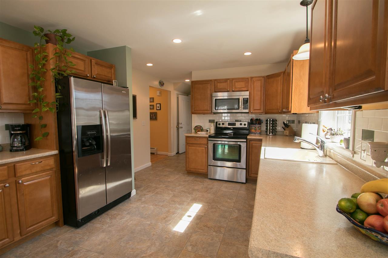 2 Beauview Street Rochester, NH 03867 - Photo 2 of 35