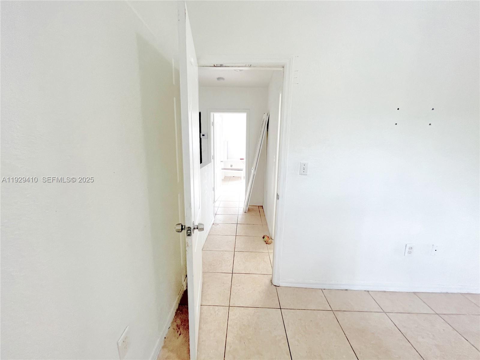 220 East 4th Street, Unit 3 Hialeah, FL 33010 - Photo 21 of 22 a bathroom with a sink