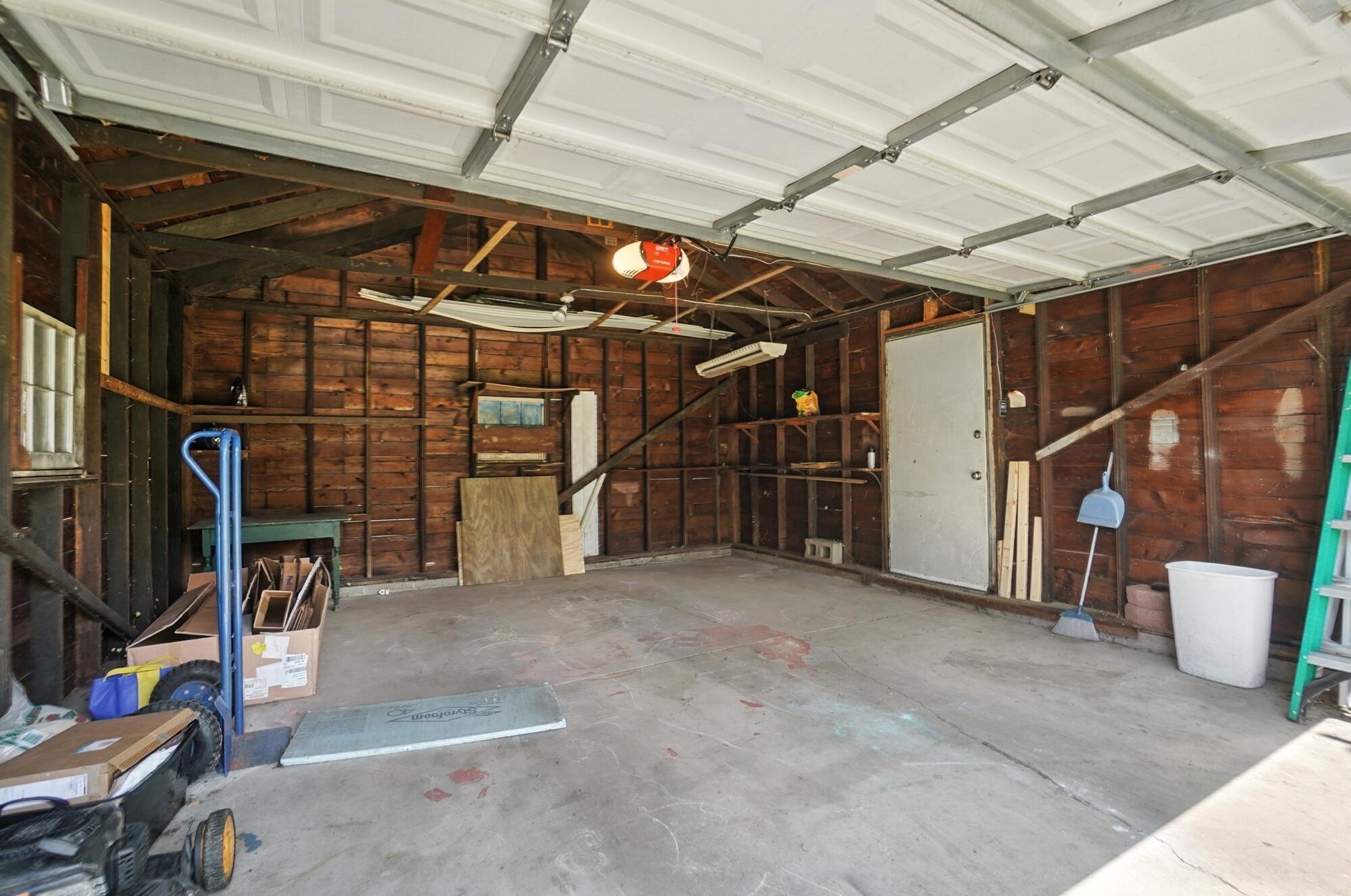2553 Audubon Road Columbus, OH 43211 - Photo 51 of 53 264