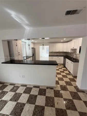 $3,300 | 7312 Southwest 22nd Street, Miami, FL 33155