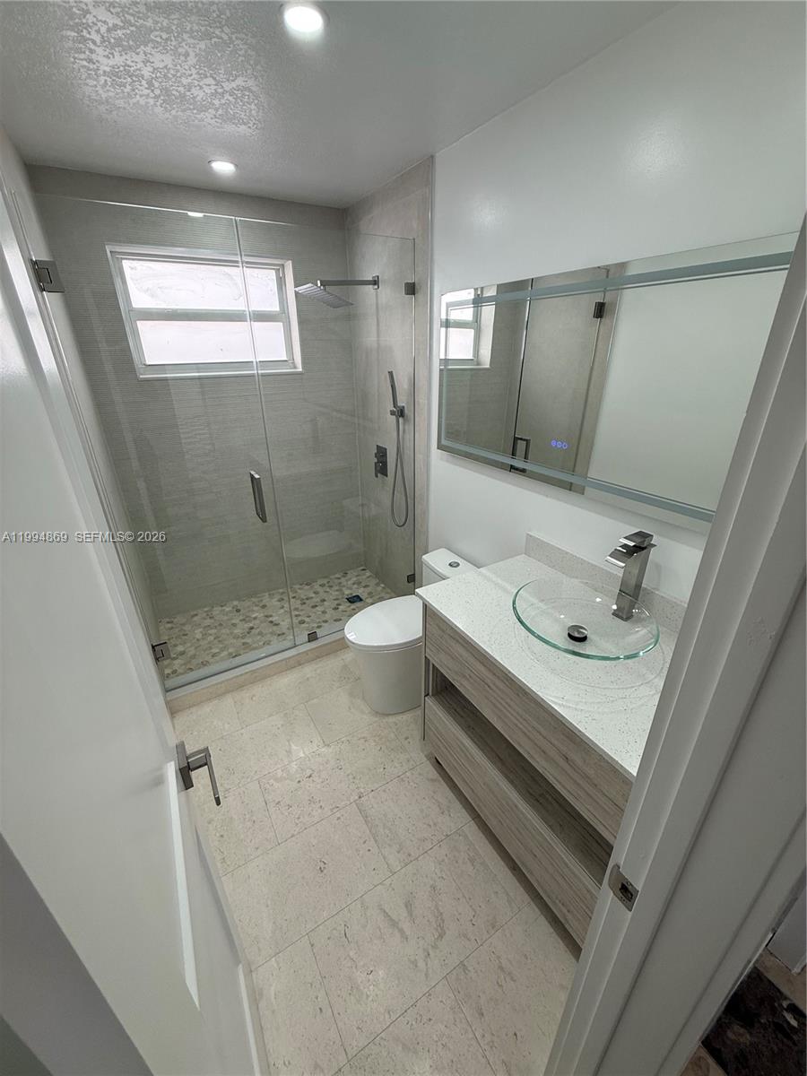 7312 Southwest 22nd Street Miami, FL 33155 - Photo 10 of 14