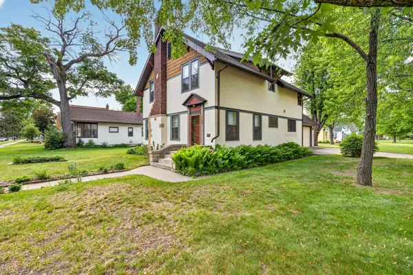$349,900 | 723 North 6th Street, Brainerd, MN 56401