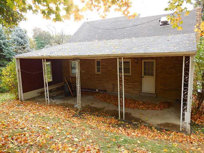 249 Forest Grove Road Coraopolis, PA 15108 - Photo 14 of 16 Patio/Deck.