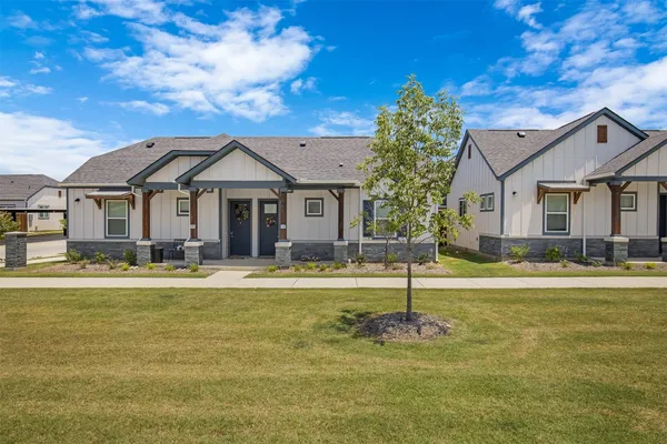 $1,507 | 5545 Wild Acrs, Fort Worth, TX 76123