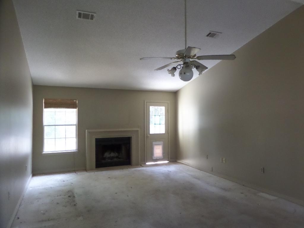 226 Magnolia Creek Road Santa Rosa Beach, FL 32459 - Photo 2 of 17 Living Room