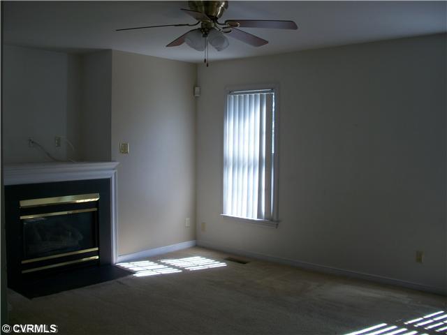 5200 Gatebridge Road Richmond, VA 23234 - Photo 3 of 12 Den/Family/Great Room