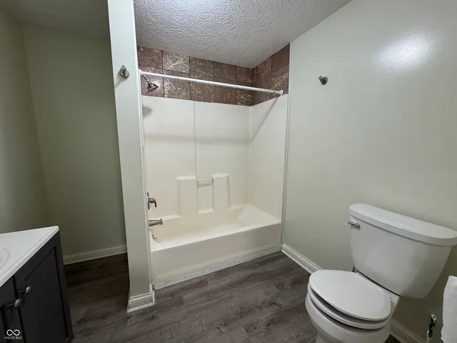 $182,400 | 221 North Julian Street, Rushville, IN 46173