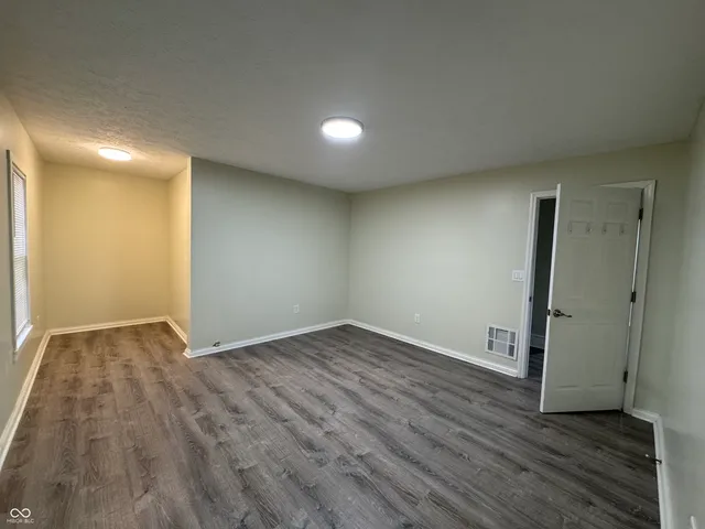 $182,400 | 221 North Julian Street, Rushville, IN 46173