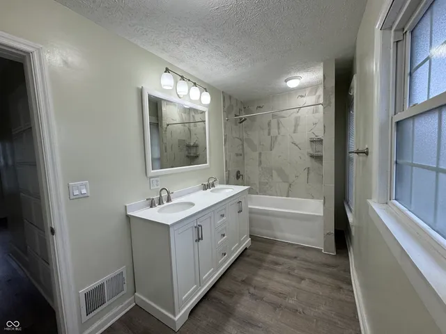 $182,400 | 221 North Julian Street, Rushville, IN 46173