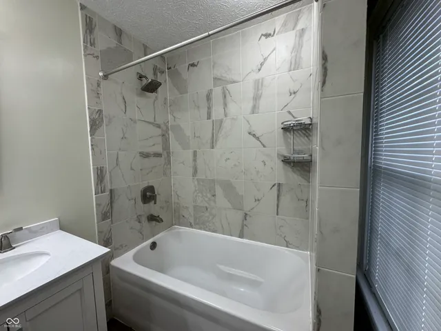 $182,400 | 221 North Julian Street, Rushville, IN 46173