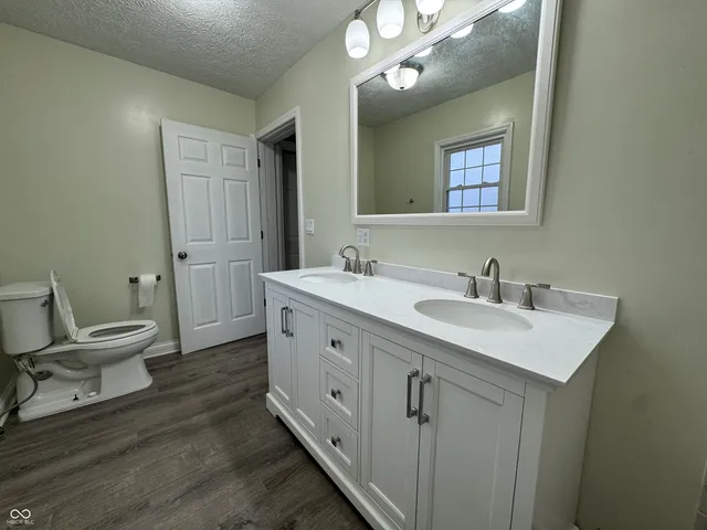 $182,400 | 221 North Julian Street, Rushville, IN 46173