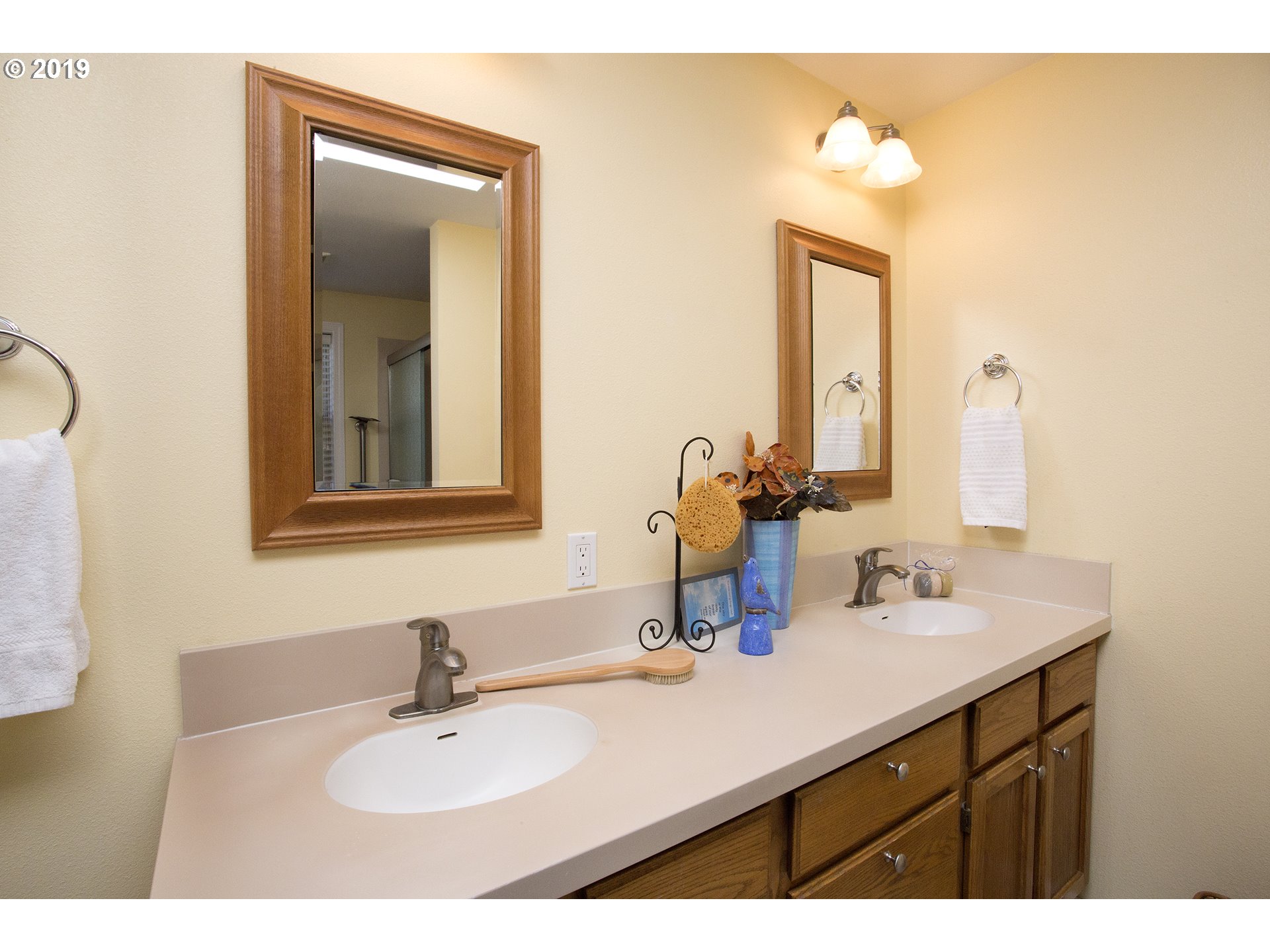 10136 Southwest Washington Street Portland, OR 97225 - Photo 17 of 31 Bathroom, Attached