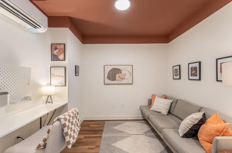 $2,175 | 873 Communipaw Avenue, Unit 210, Jersey City, NJ 07304