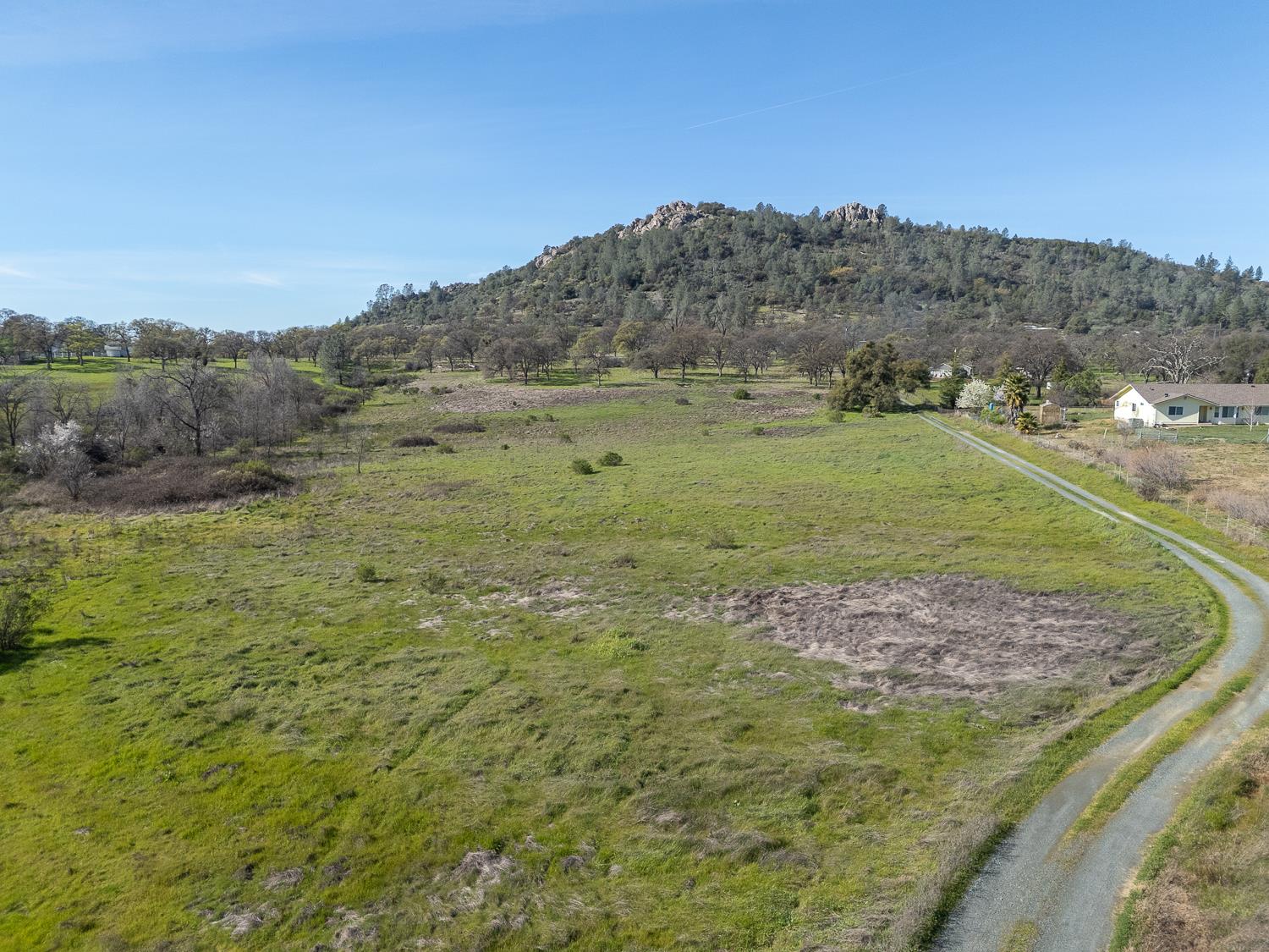 0 Marysville Road Browns Valley, CA 95901 - Photo 7 of 30 a view of a field with an ocean