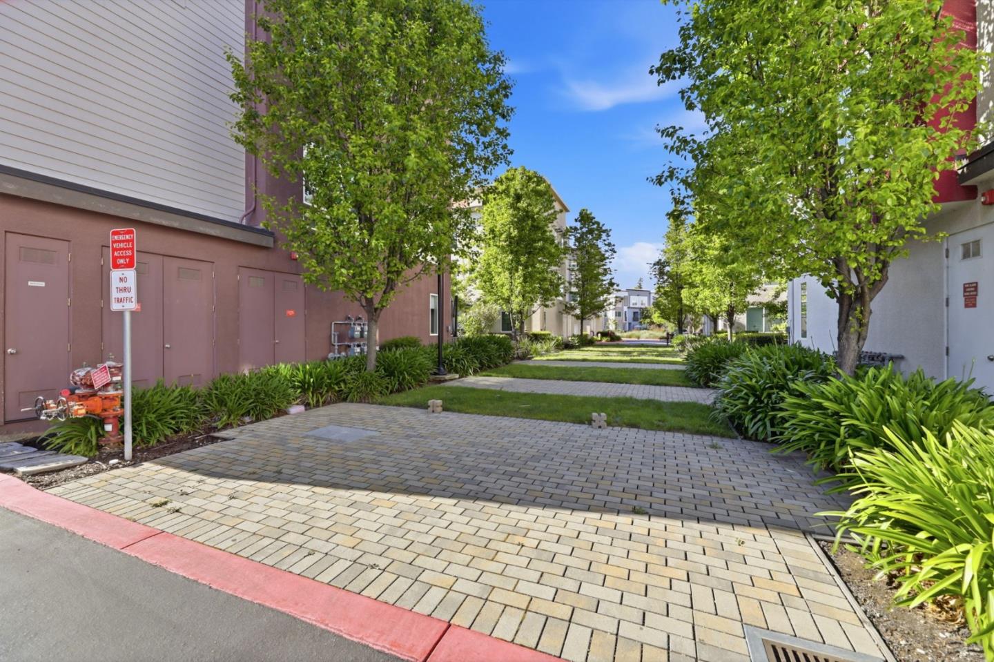 446 Ellicott Loop San Jose, CA 95123 - Photo 25 of 26