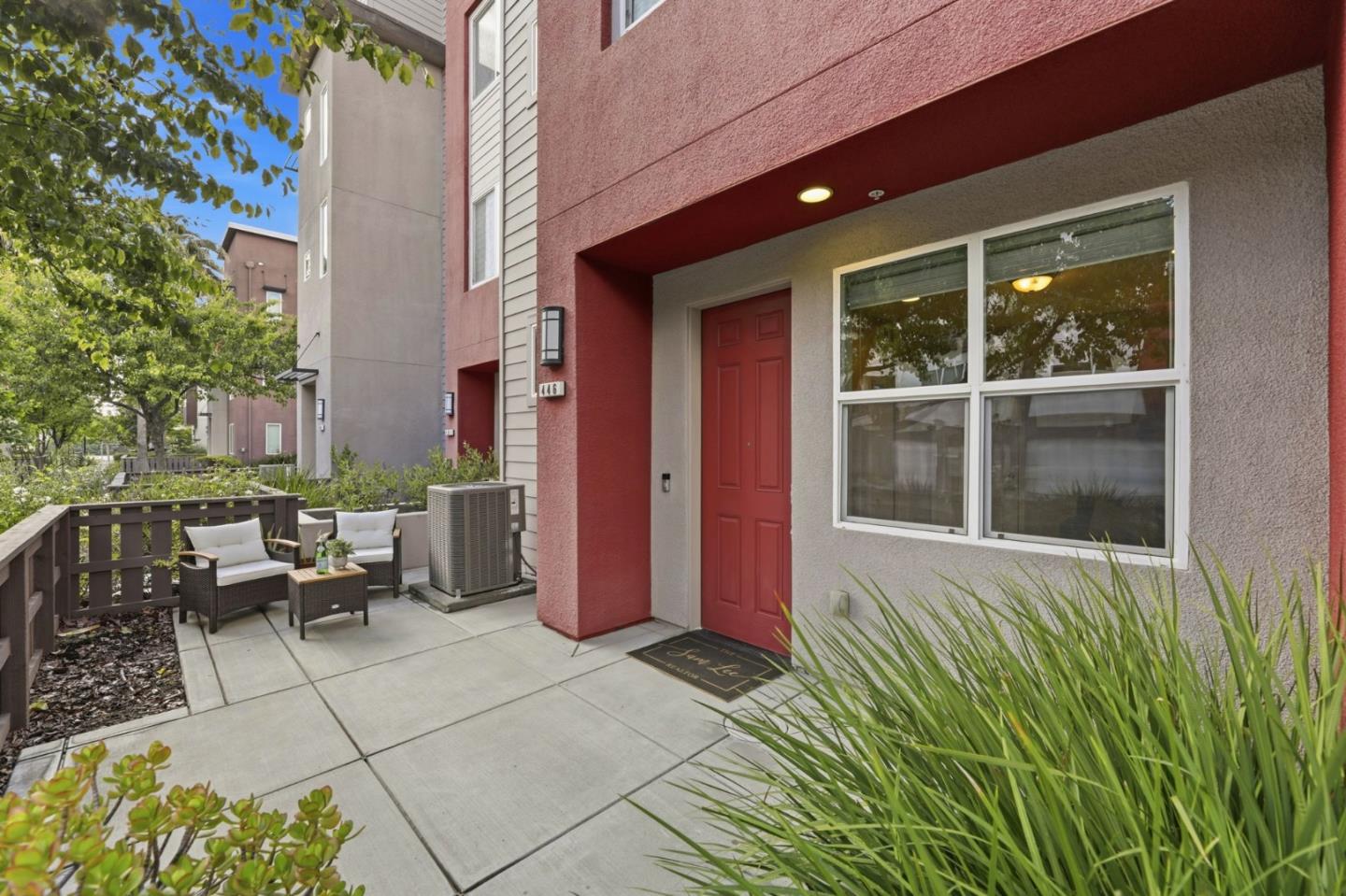 446 Ellicott Loop San Jose, CA 95123 - Photo 5 of 26