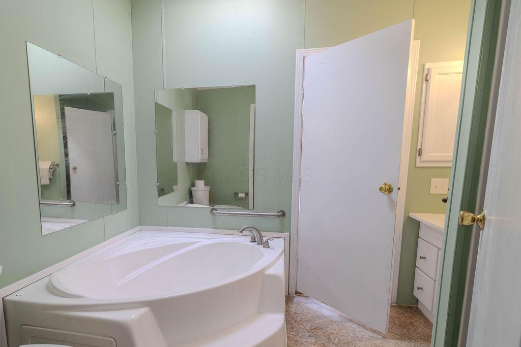 20903 Peoria Loop Road Raymond, OH 43067 - Photo 18 of 26 Primary en-suite bathroom