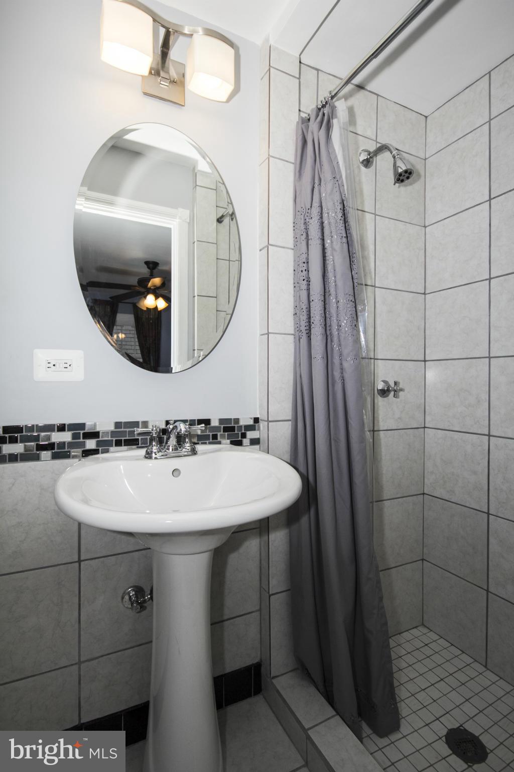 4029 Deepwood Road Baltimore, MD 21218 - Photo 23 of 30 Master Bath has Shower